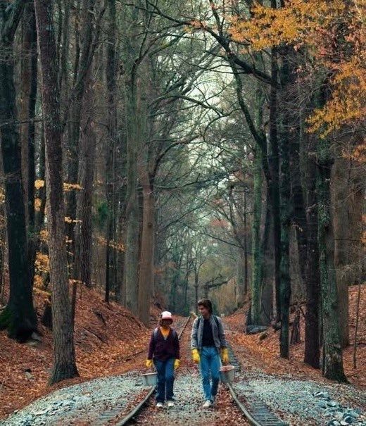 StrangerNews11's tweet image. How it started                        How it ended