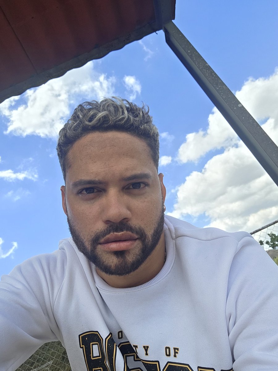 M2020victor's tweet photo. 😍💚 https://t.co/C5grXJQ6hA