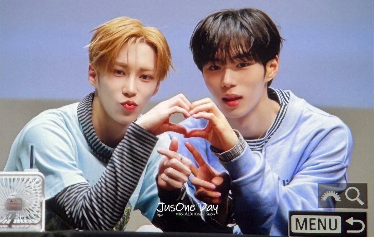 確認(ノ≧∀≦)ノ✿ᵕ̈* Emojis that Japanese people don't know #Shorts - YouTube