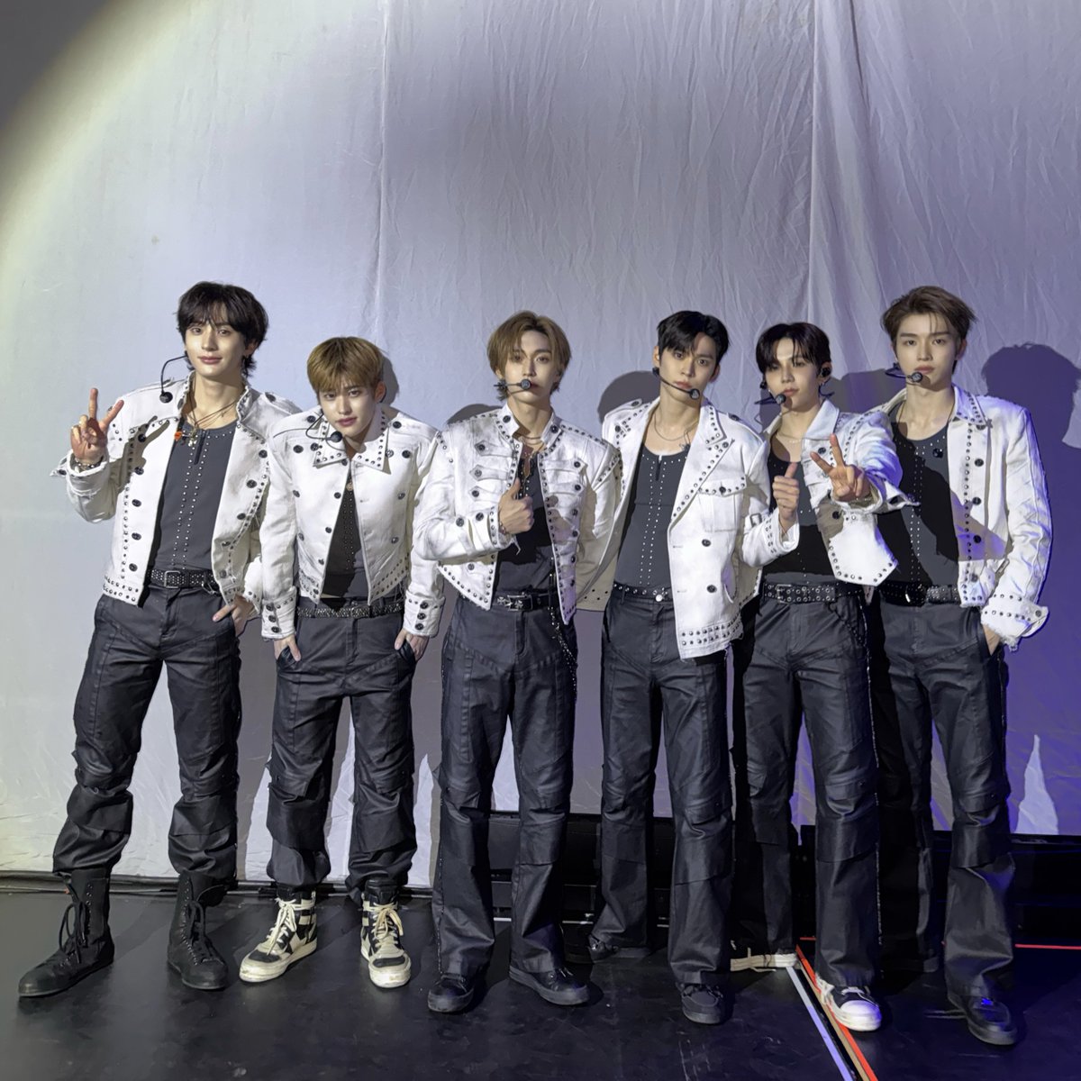 RIIZE_official's tweet image. RIIZING LOUD IN #SINGAPORE Let me hear ya🎤

#RIIZE #라이즈
#RISEandREALIZE
#RIIZE_CONCERT 
#RIIZINGLOUD