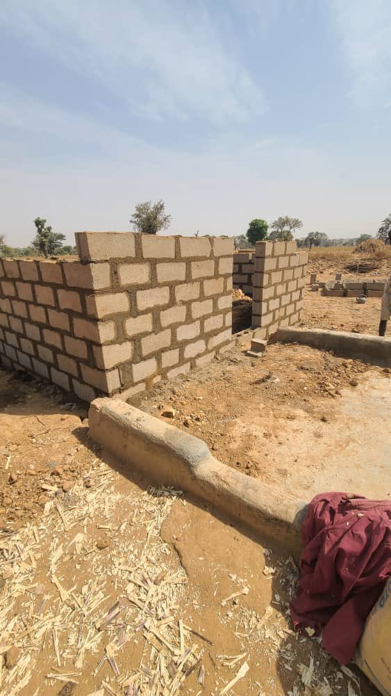 UPDATE ON THE ONGOING MASJID PROJECT 

Please don’t let this pass you even if it’s N50 (No amount is little). If you don’t have the means kindly rt it’s also sadaqah. Others might donate because of you. 

2326640919
UBA
Hussaini..
D: mosque.