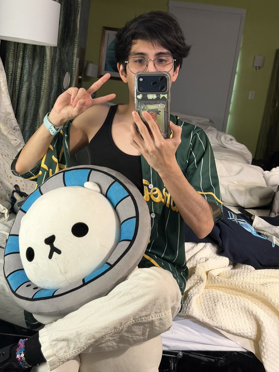 Twinkfail Malewife / Uli 🔜 Miku Expo 4/13 tweet media