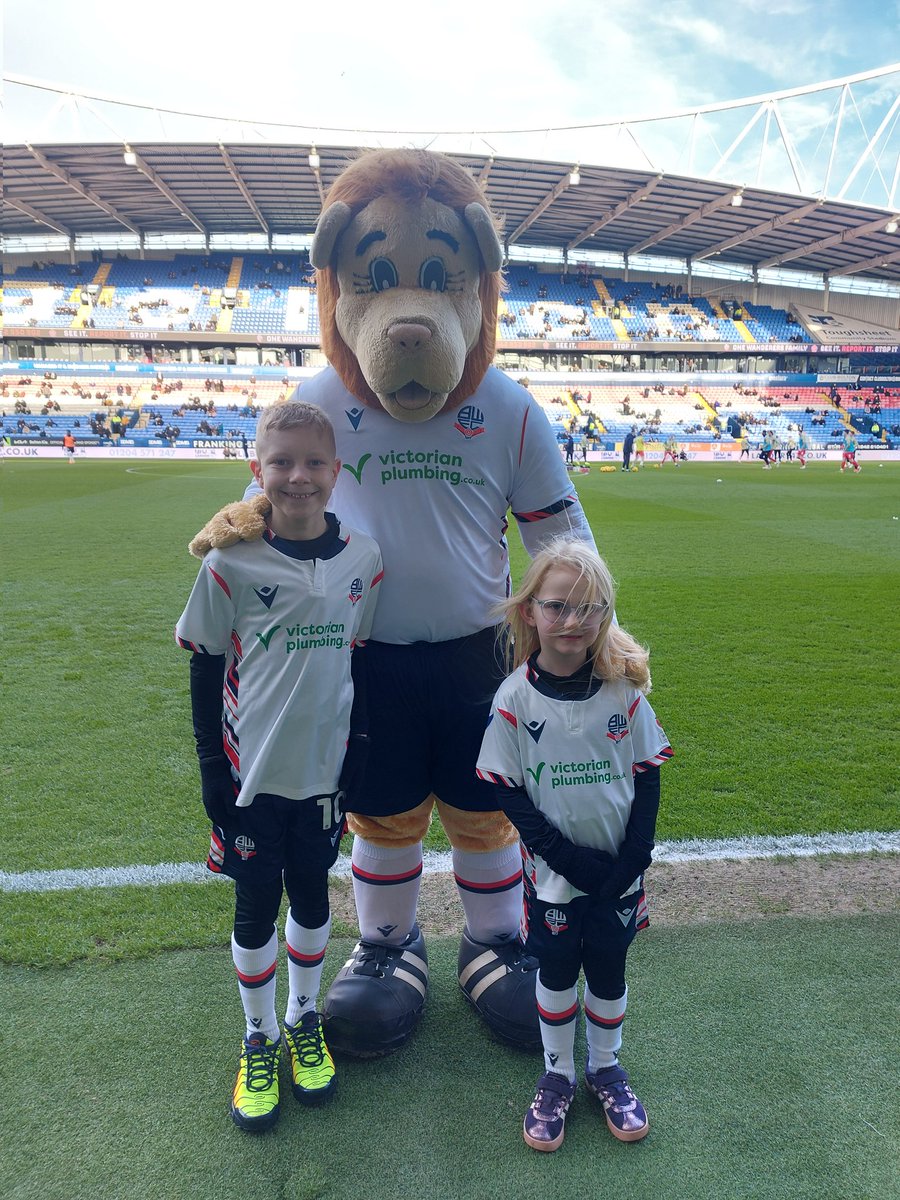 Today's Mascot VIPs for today's game ⚽ 🦁 #bwfc