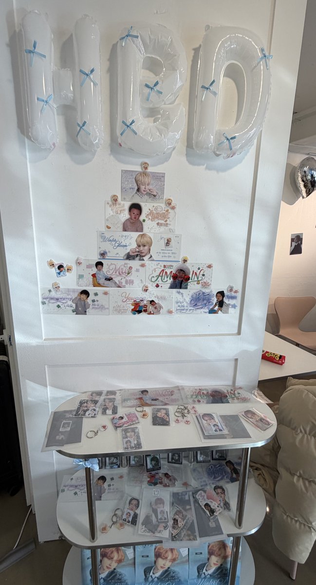 01_s24's tweet photo. 🎂🧡
#AYDEN #에이든 #EPEX #이펙스
#Light_on_the_WinterGleam https://t.co/mwlnuS76dj