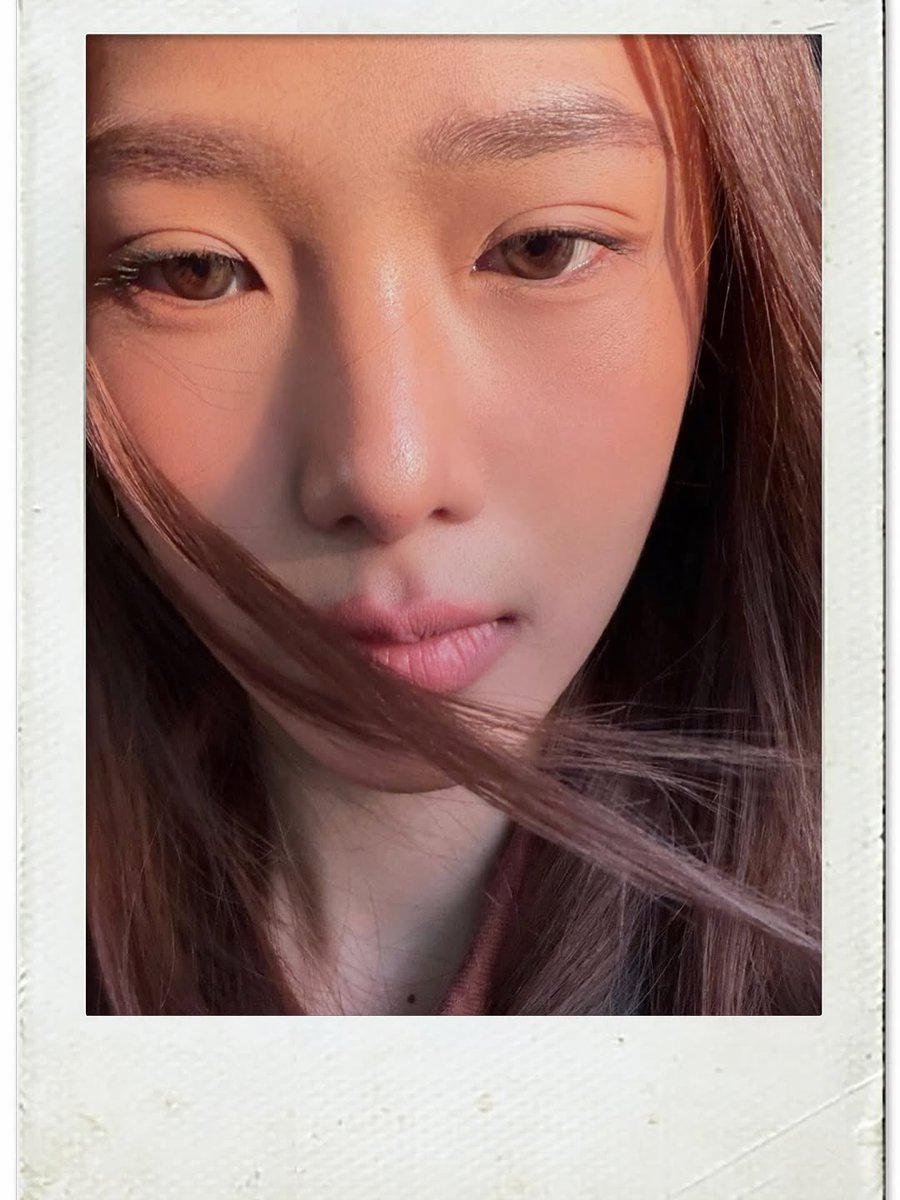 NamtanFilmFC's tweet image. [2026.01.24] #FLMSTAGRAM
post ig update ;  fr.racha

คิดถึงน้องฟิล์มนะคับ 🫳🏻❤️‍🩹

#filmracha 
#NamtanFilm #น้ำตาลฟิล์ม