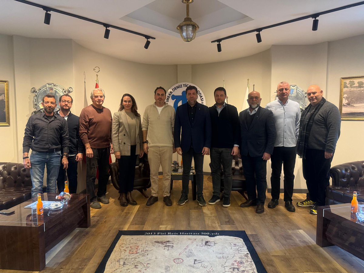 BOSAV Bodrum ve Karya Bölgesi Kültür, Sanat ve Tanıtma Vakfı Yönetim Kurulu Başkanı Süleyman UYSAL ve vakıf yönetimi, bizi makamımızda ziyaret etti.

Gerçekleştirilen ziyarette; Türkiye’nin en özel ve önemli okul gemilerinden biri olan STS Bodrum Okul Gemisinin denizcilik eğitimi