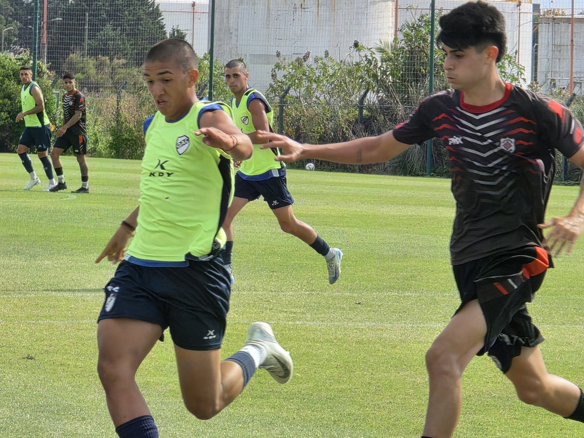 El Cervecero derrotó a Quilmes de Mar del Plata en el predio de Aldosivi, en el último amistoso de la pretemporada en La Feliz. Los titulares ganaron 5 a 2 con tres de Spetale, uno de Coronel y uno de Vázquez. Los suplentes ganaron 3 a 0 con tantos de Fernández, Lavezzi y Batista