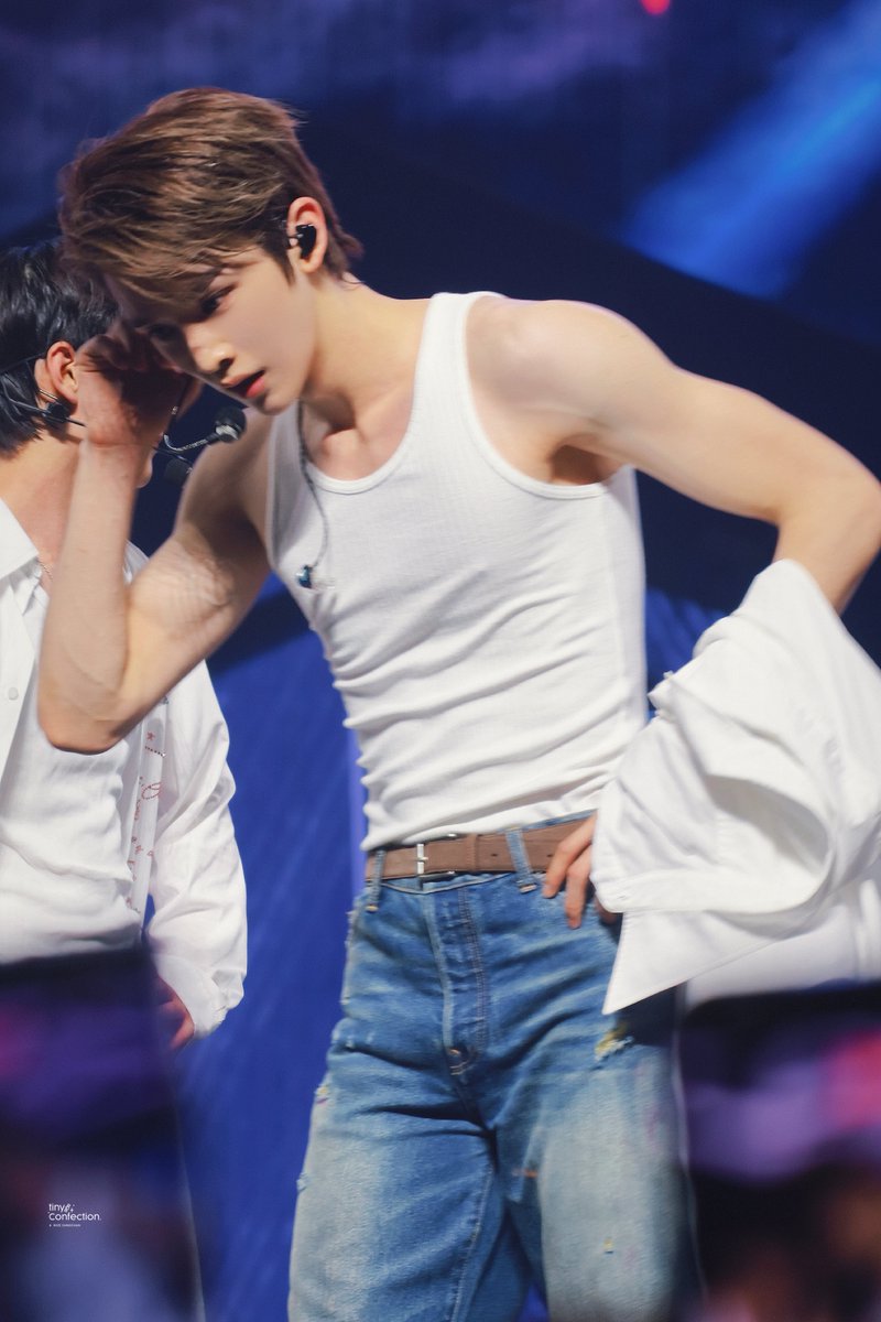 +4
#성찬 #SUNGCHAN #ソンチャン 
#RIIZE #라이즈