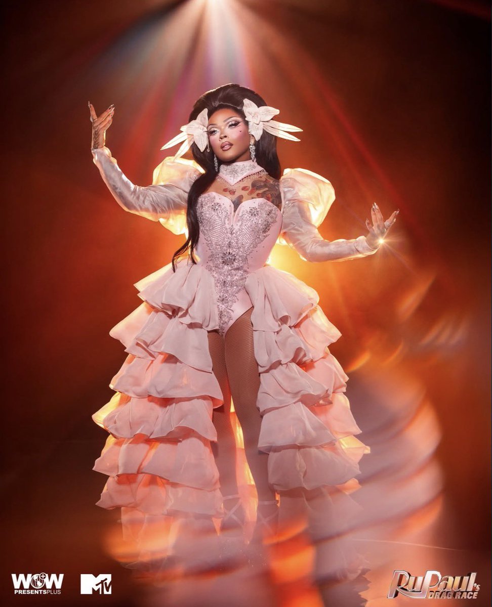 BriarBlushHQ's tweet image. It’s sad but true, our beloved @BriarBlush’s time on RuPaul’s Drag Race was cut short. While we may not see her on our TV every week, there’s no doubt that she’s going to continue doing amazing things. The HQ team is extremely proud of Briar for fighting til the very end and…