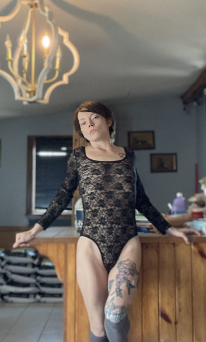 devilishdez7's tweet photo. Currently accepting gifts to my CashApp; $desid2020. 😘🥰

#MILF #ContentMarketing #ContentCreator #PayPigs #SpeedAndLove https://t.co/CjyubUxEWB