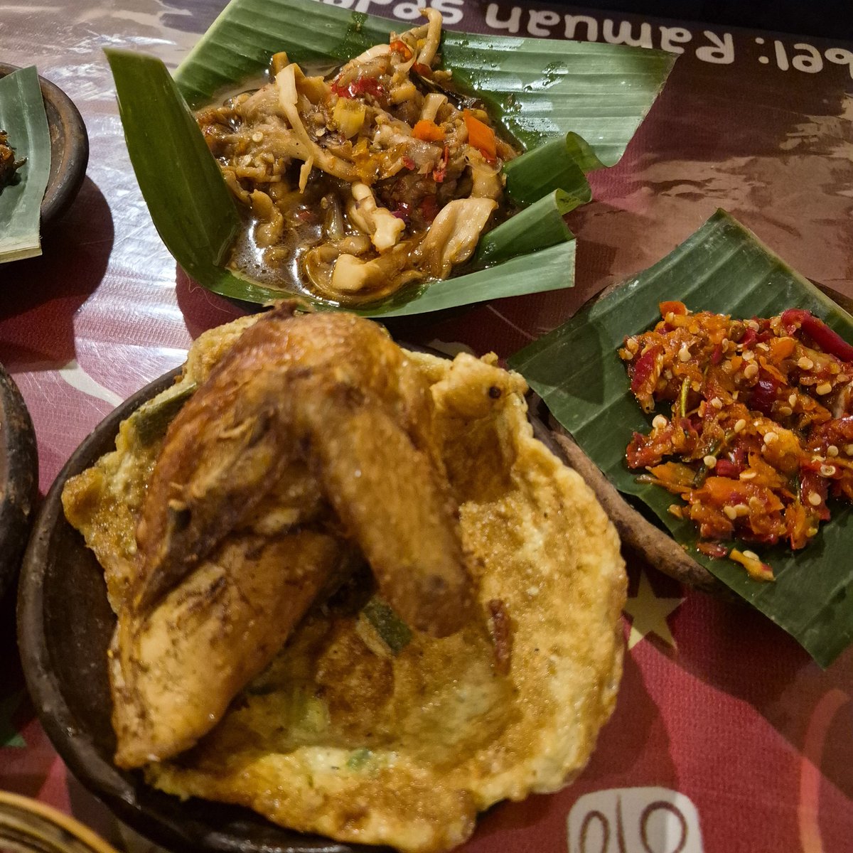 mieayam cipaganti 🍜 tweet media
