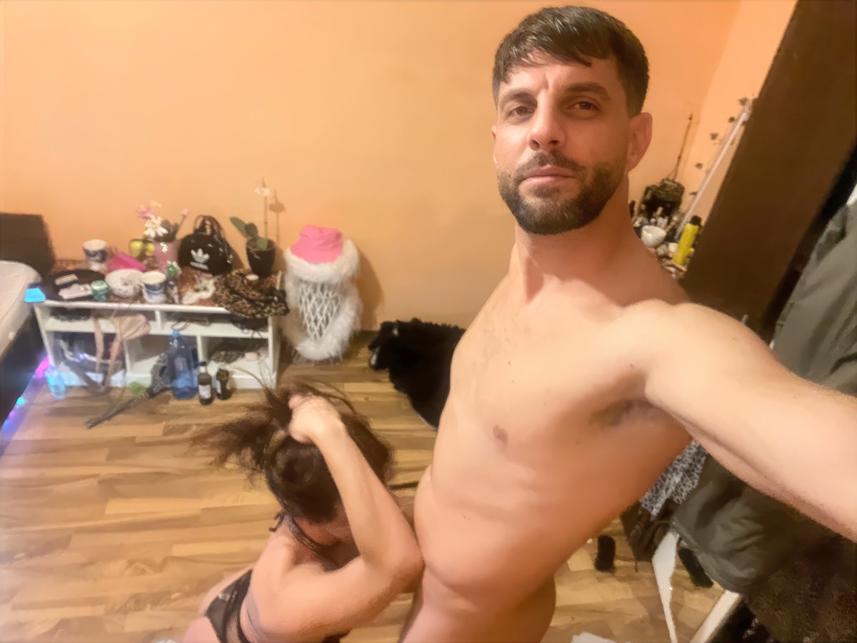 Master_Remus tweet media