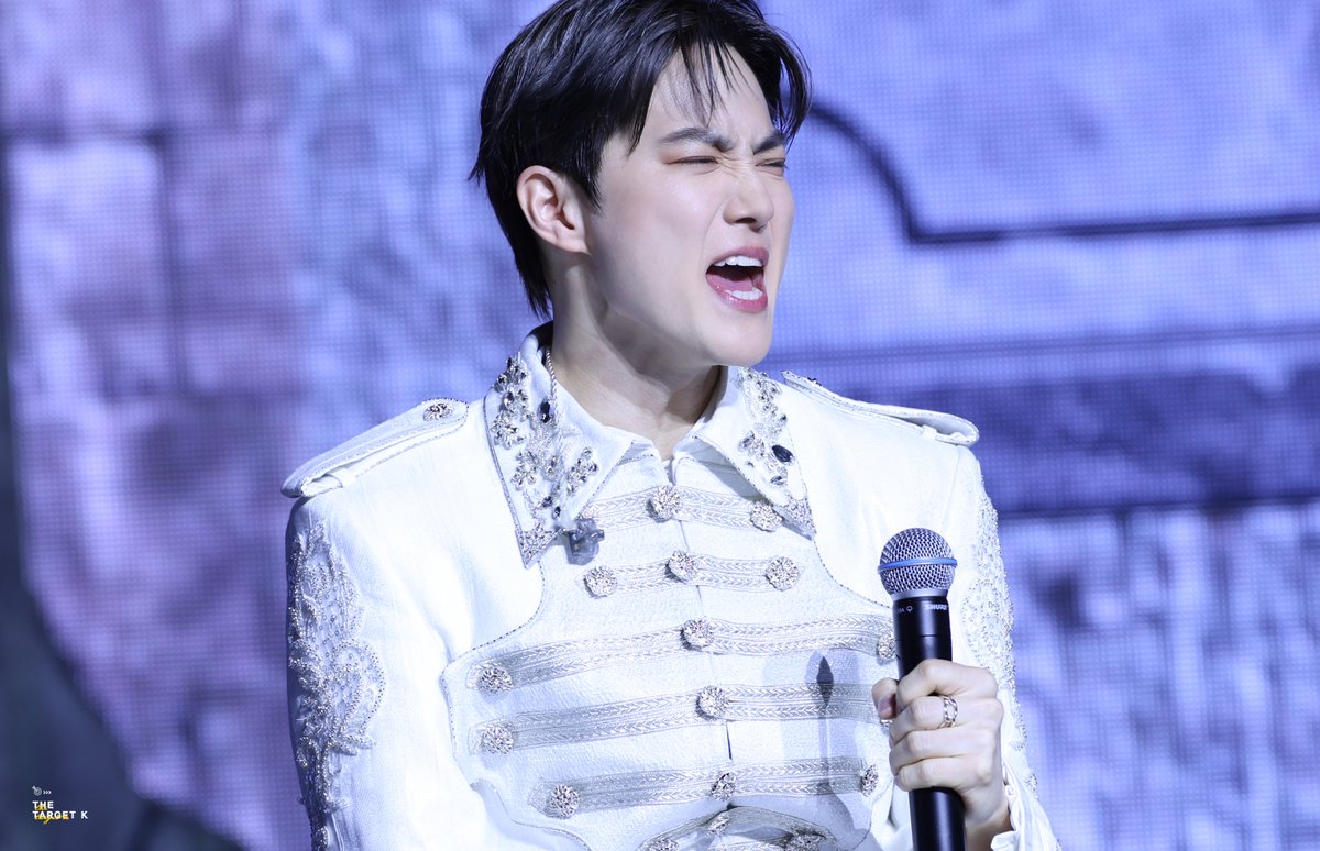 260119 EXO REVERXE 쇼케이스

결론은 걍 토끼임 당연함

#수호 #준면 #SUHO #スホ #金俊勉
<a href="/weareoneEXO/">EXO</a>