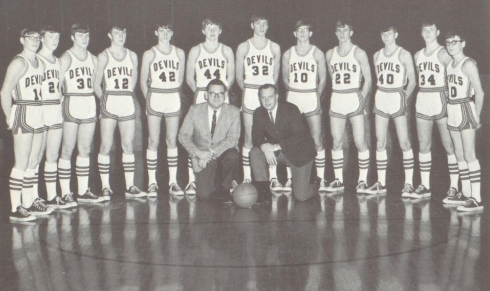 Suiting Up Varsity🟧 tweet media