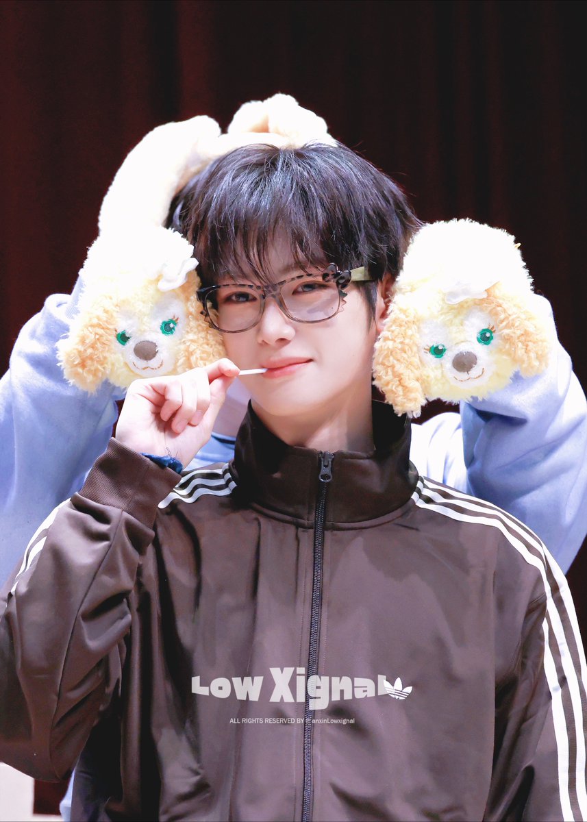 Low Xignal tweet media