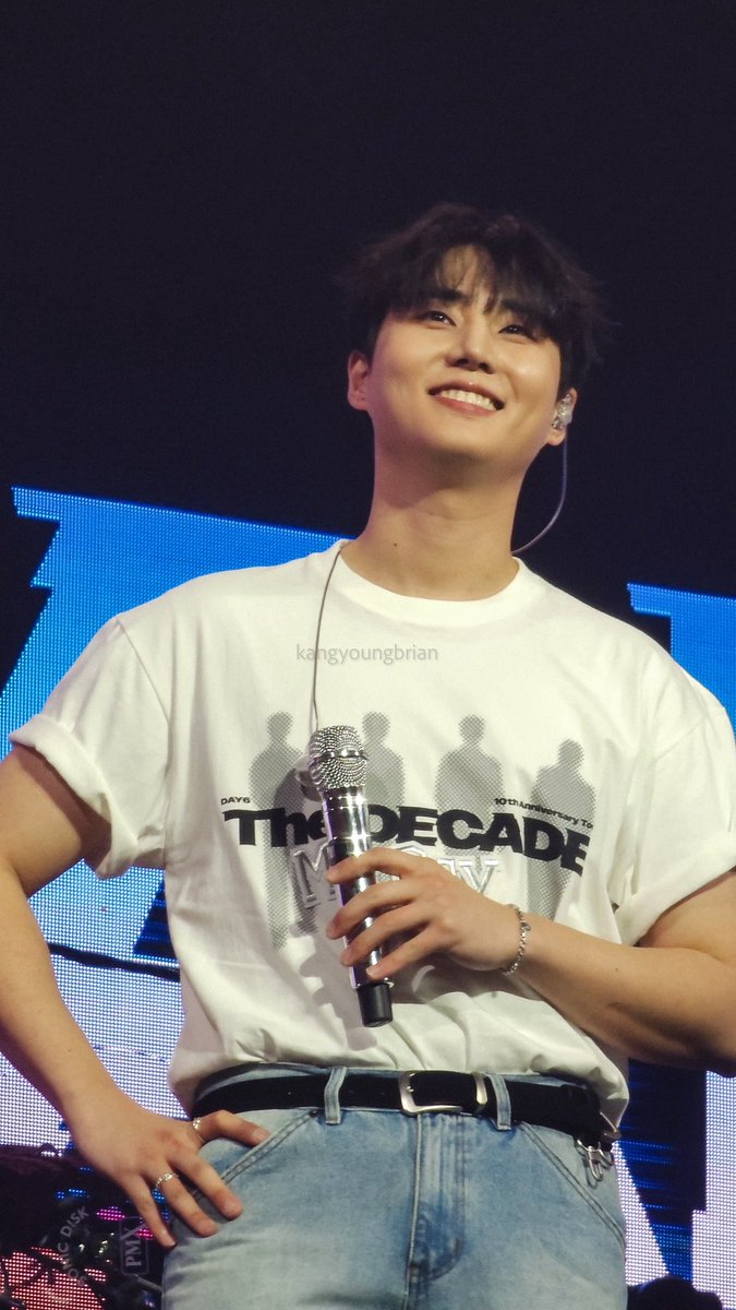 YoungK’s precious smile and also his biceps