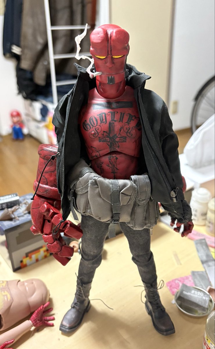 pubken1's tweet photo. ヘルボーイ乾かし中 https://t.co/1he3lISfeU