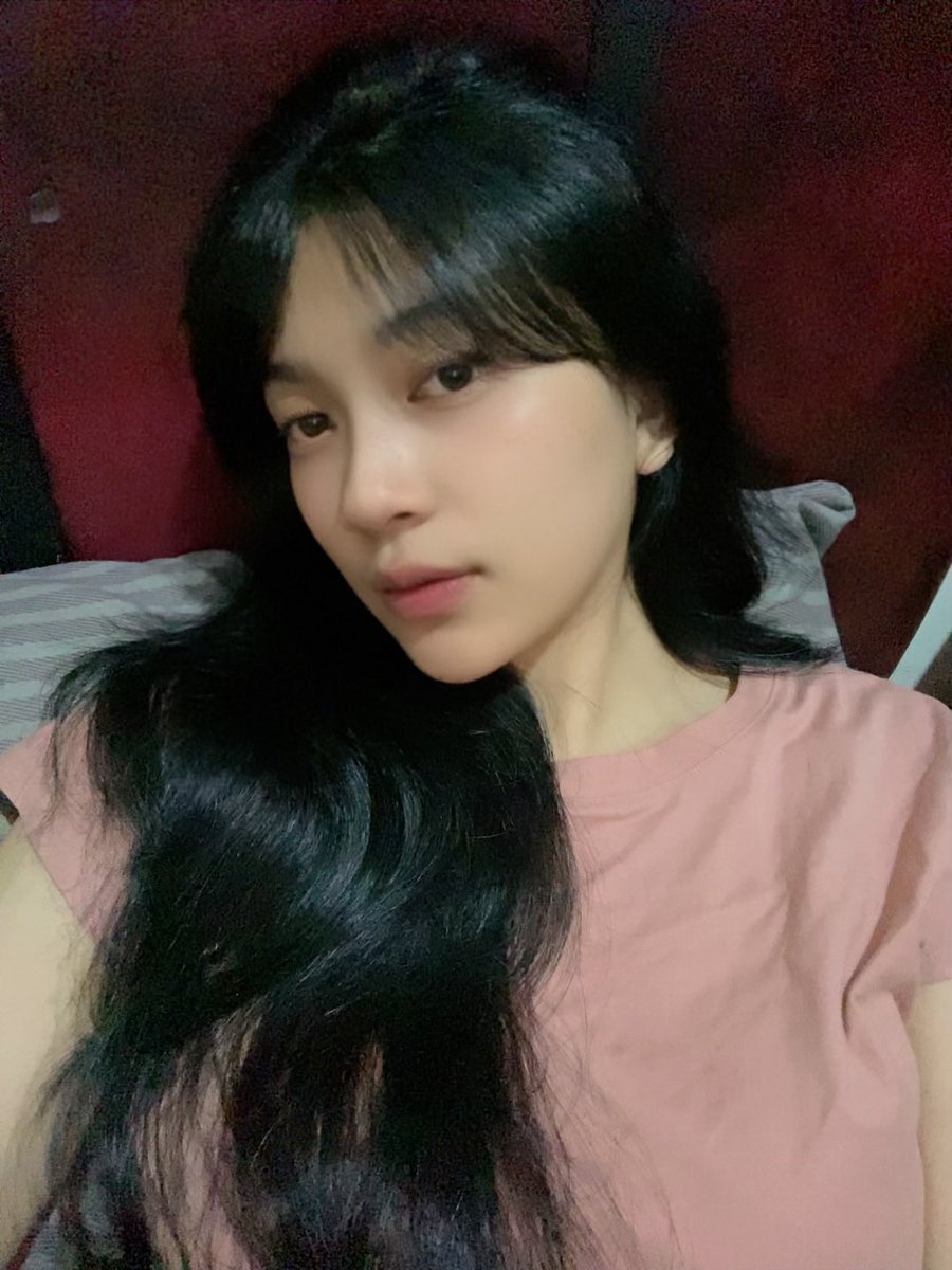 iyckhaa's tweet photo. abis potong poni https://t.co/PRG8LaKlI5