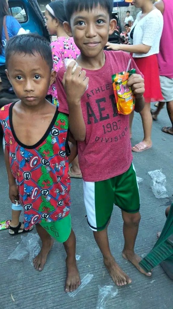 Dianah143's tweet photo. We make a feeding by what we get ,but  we make a life by what we give🫶💙

#LoveandCare
#Feedingprogram
#FlareNetwork #Flare #SongbirdNetwork #cryptocurrency #DeFi #NFTs #SGB #nftcommunity #Xrpcommunity #Nfts
@Cisckid
@TheDefiBull https://t.co/DhBk3oqCwX