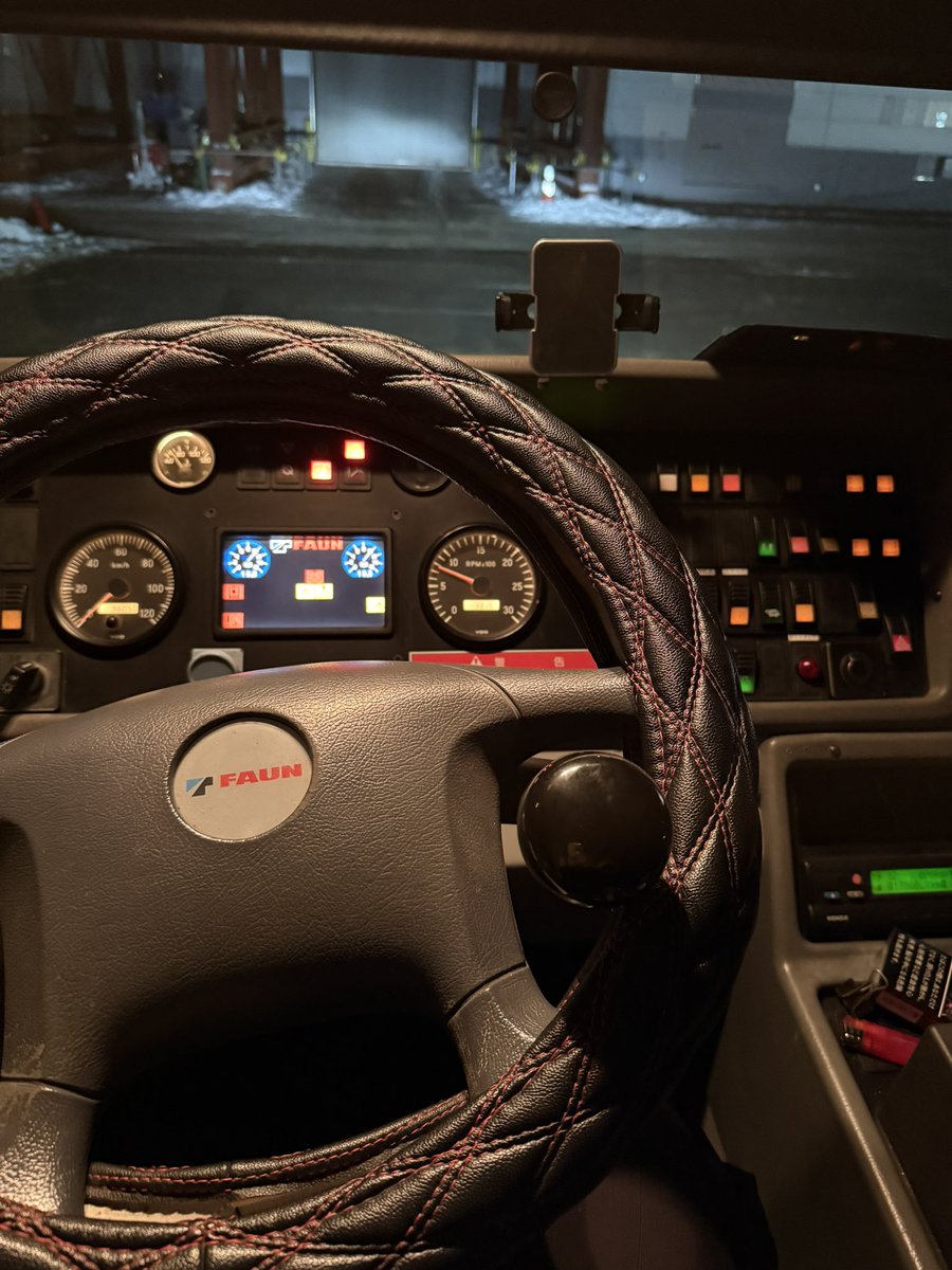 特車搬出で21時まで待機
早く家帰りたい🏠