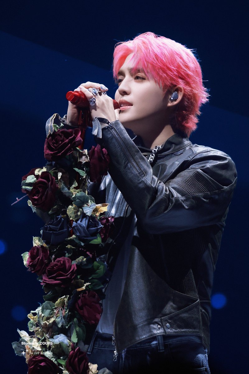 Stunning_COUPS's tweet image. 260124 CxM DOUBLE UP in Incheon

🥀

#에스쿱스 #SCOUPS
#승철 #최승철
#세븐틴 #SEVENTEEN
@pledis_17