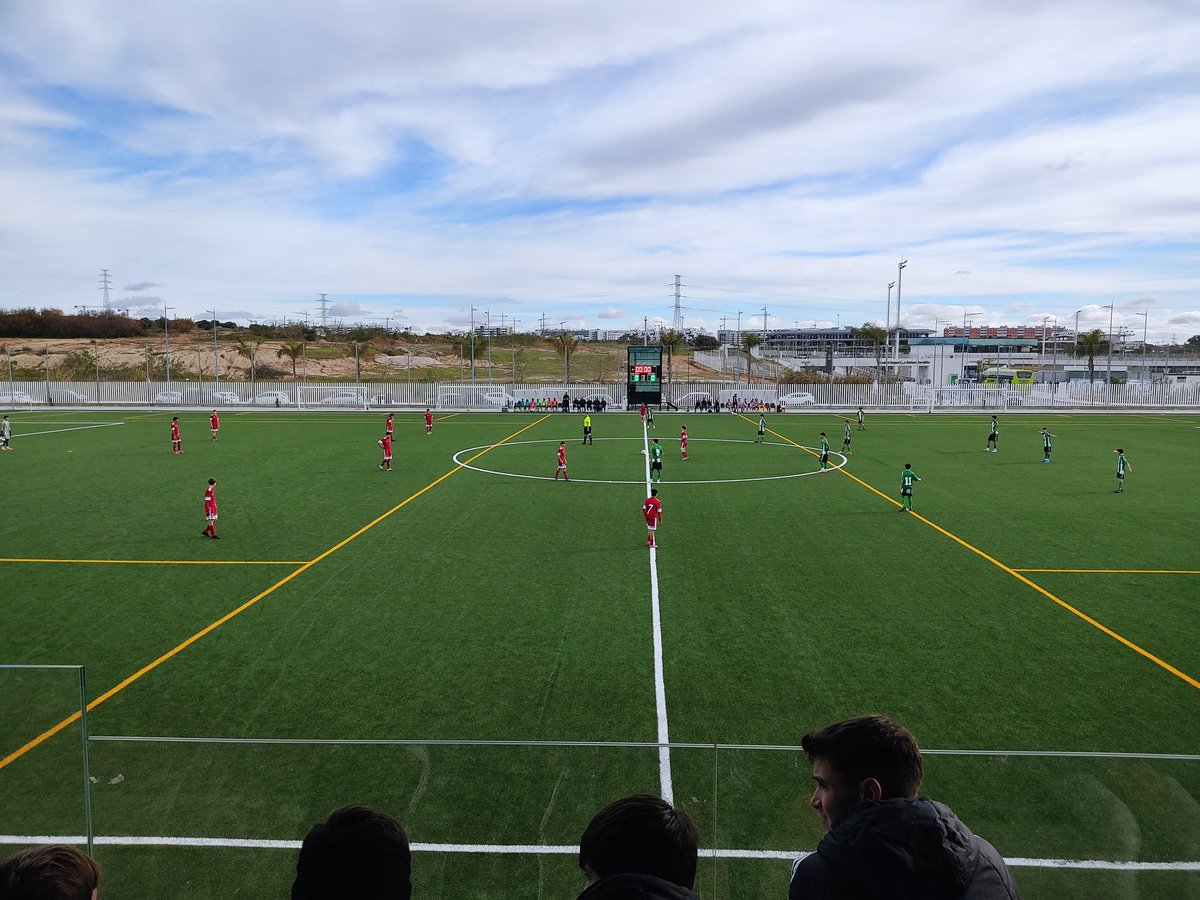 Hoy de derbis <a href="/RBetisCantera/">Real Betis Cantera</a> <a href="/CanteraSFC/">Sevilla Atlético y Cantera Sevilla FC</a>