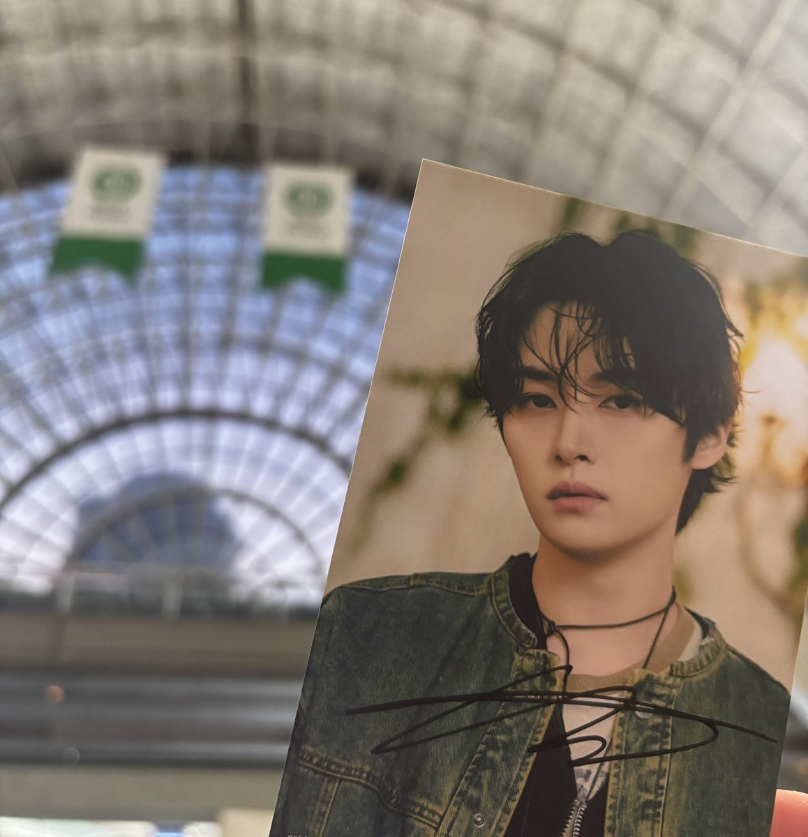 ilinopuddingm's tweet photo. 2026.1.24
スキズ　オフイベ　リノ　サイン会　ユニットハイタッチ会　スンミン　関西　大阪　レポ

リノ呪術廻戦知ってました https://t.co/CyklsrXUPF