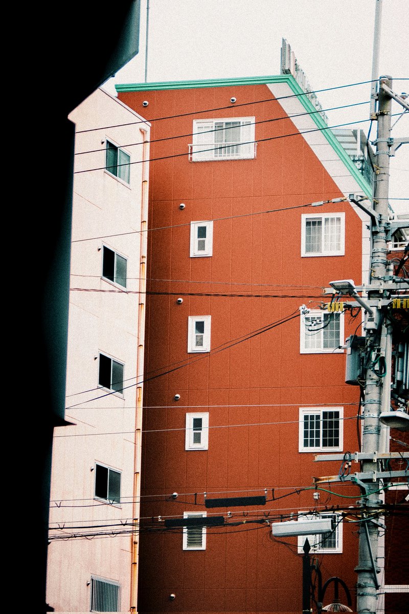 leoke_sumomo's tweet photo. 大阪鶴橋駅周辺お散歩写真
 #ストリートスナップ 
 #nikon https://t.co/O141AkigVi