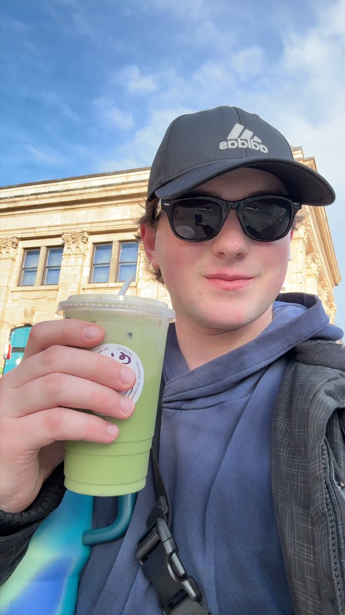 Kaedensmain22's tweet photo. #matchamood 🍵 https://t.co/XBl0oWgeZr