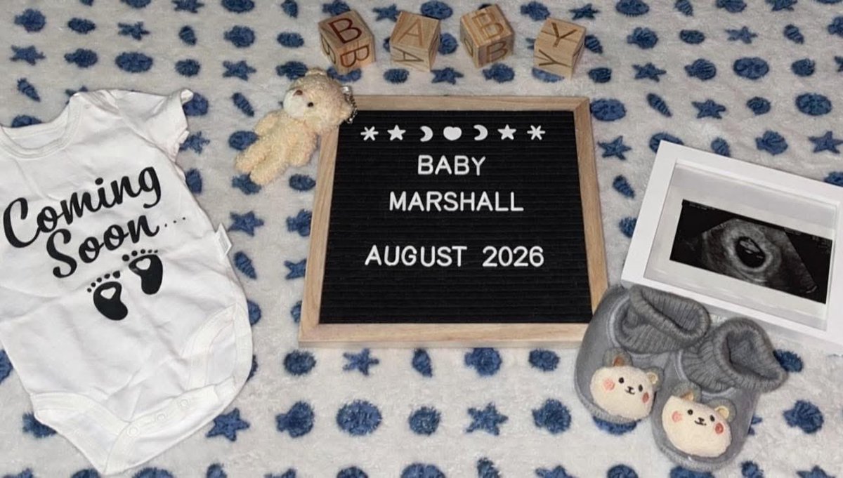 DelvonMarshall's tweet photo. Not like I’m active enough to have a following on here but ya boy gonna be a dad 😃 https://t.co/2GXYQTdqgu