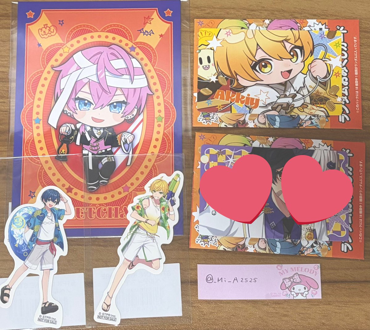 _Mi_A2525's tweet photo. AMPTAK NewYear2026 グッズ 交換 

求：❤️くん
譲：画像に印のついてないもの

ノベルティは❤️くんのものならどれでも交換可能です！

郵送での交換希望です📮
お気軽にお声がけください！

#AMPTAKグッズ交換 
#AMPTAKxCOLORSグッズ交換 
#アンプタックグッズ交換 https://t.co/ILcpMEWxfJ