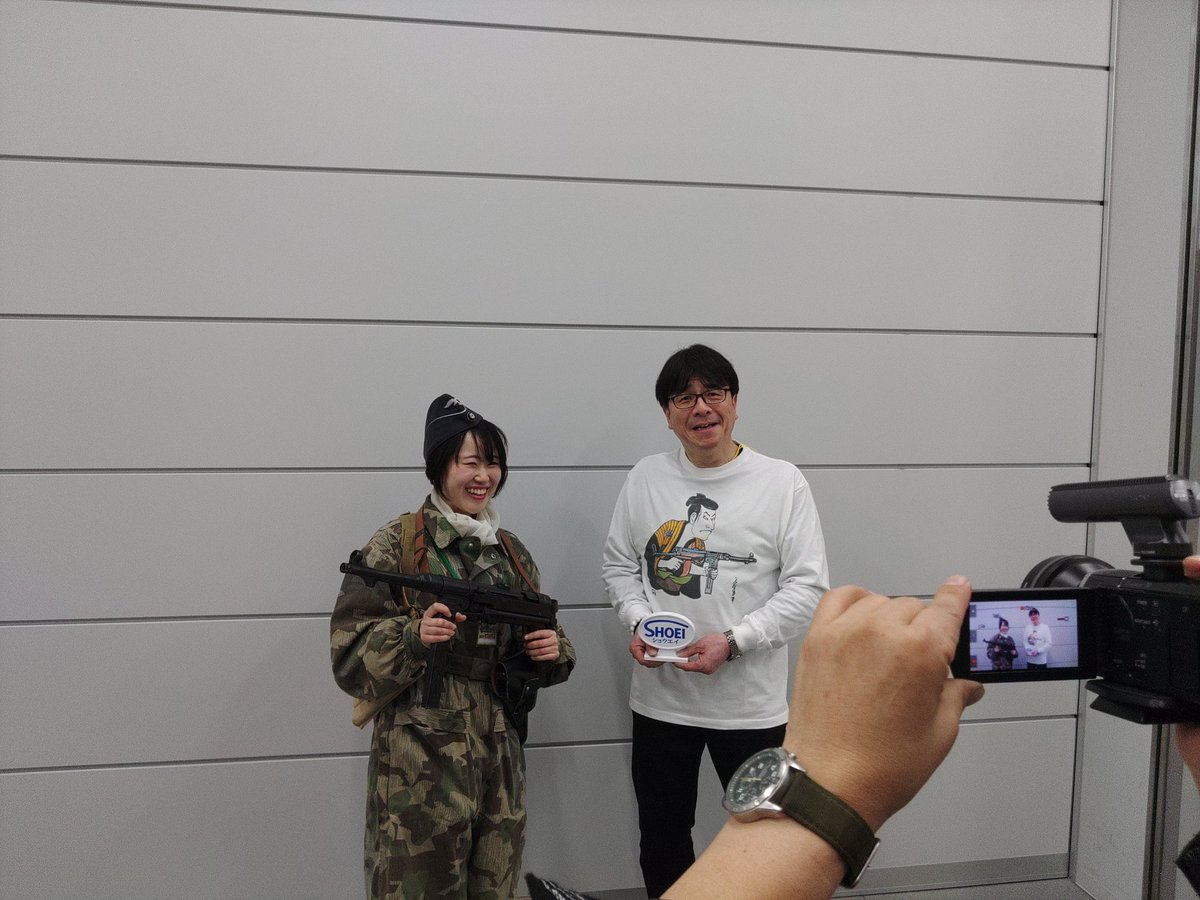 GojappeGojappe's tweet photo. 110 #Vショー TV キャスターは、#上谷留佳 さんです。専務と #松栄製作所 製 #MP40 の進捗を紹介して頂きました。 https://t.co/Os4lW3bL7B