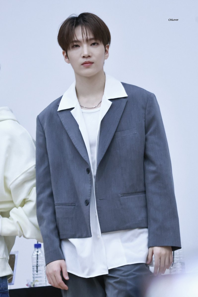 CHlover504's tweet image. 260124

#NTX #엔티엑스 #창훈 #지창훈 #CHANGHUN