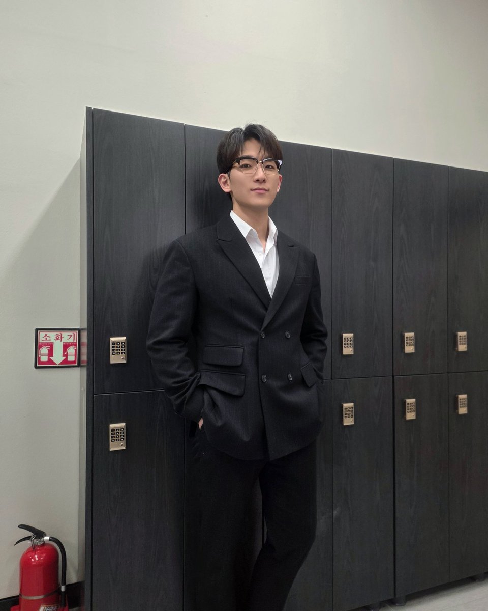 ASTKIM_official's tweet image. [🙌] #함께할_스틴

26.01.24 ➰ #2026THE신년음악회in오산

#오스틴킴 #AUSTINKIM