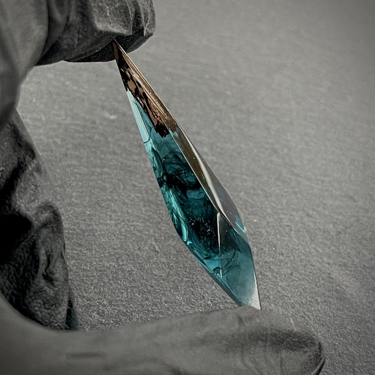 深碧の結晶💎
