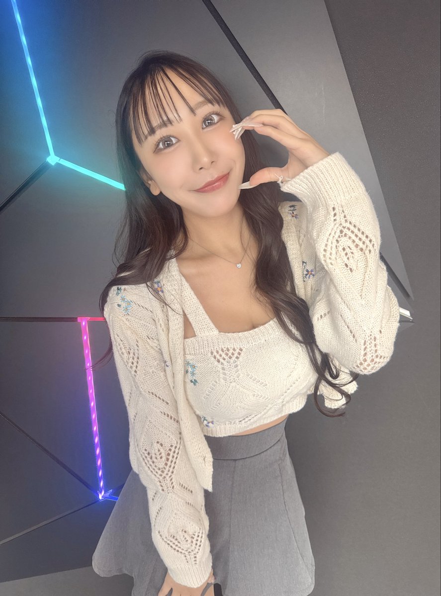 パチ嬢あや