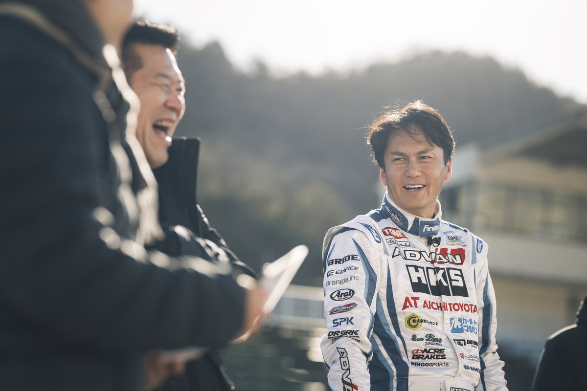 responsejp's tweet photo. 2000馬力、日本発の電動ハイパーカーが挑戦!音なき翼で世界最速を狙う『ASPARK OWL』とは
https://t.co/SKABr2ucb9
#谷口信輝 さん #aspark #owl #toyotires #tcpmagic https://t.co/GKI6bM3LMJ