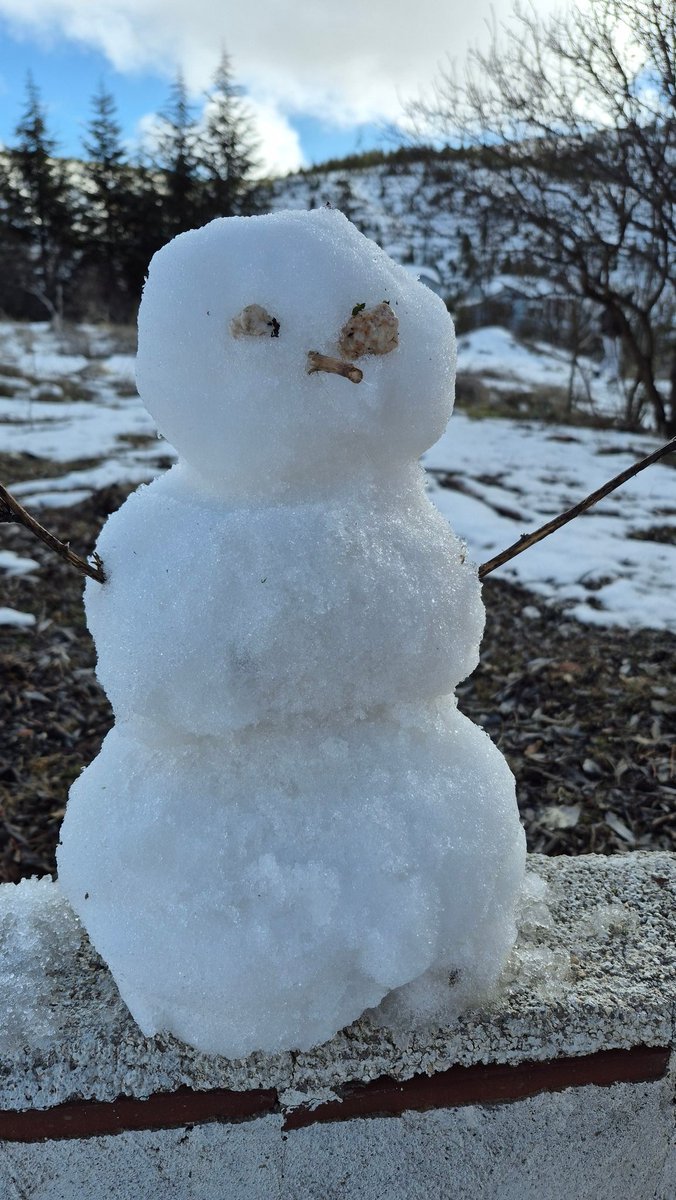 Yo! Look at my Lil bro 🖤