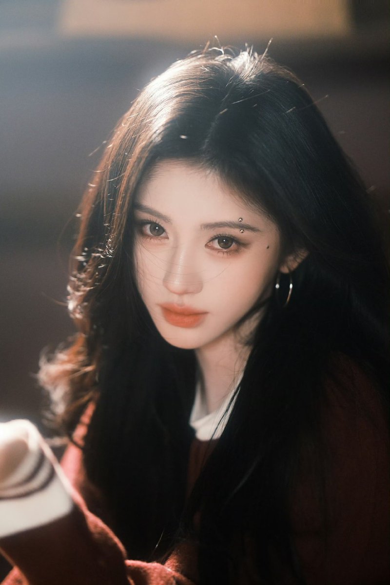 jujingyishunxi's tweet photo. เสี่ยวจวีสวยฮอตมากกกก สาวเจาะคิ้วสวยแตกแตนเว่อ https://t.co/tV3dGzRmOl