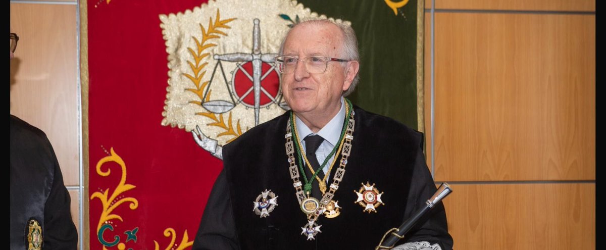 CGSCadiz's tweet photo. 🎖️ Orden #SanRaimundoDePeñafor
Nuestro presidente @jblasfernandez ostenta la Cruz de Honor y la Cruz Distinguida de Primera Clase
Rreflejo de una trayectoria ejemplar al servicio del Derecho, la Justicia Social y la ciudadanía.
👉 🔗 https://t.co/FOrlR7uWFL
#GraduadosSociales https://t.co/IsRYkrL3k6