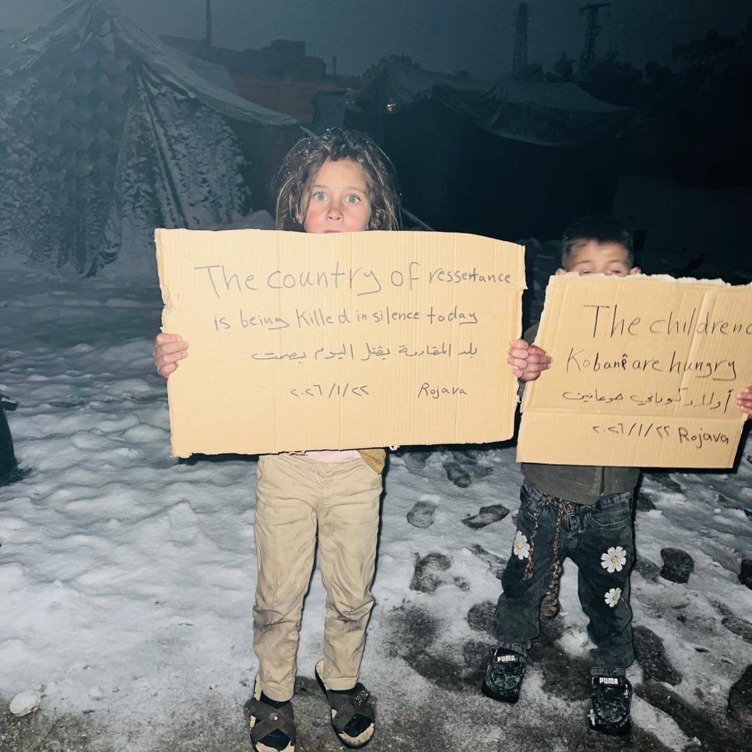 nekes47's tweet photo. @UN @UNESCO Another child died of the cold in Kobani. Another mother couldn't keep her child warm. Neither bombs nor bullets... the cold killed. The world watched. #KobaniUnderSiege
#DefendRojava

@UN
@LindseyGrahamSC https://t.co/rSPJi8Ork0