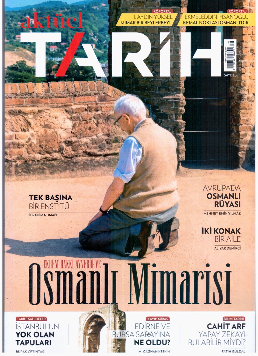 AKTÜEL TARİH Ekrem Hakkı Ayverdi sayısı.
Yazı veya söyleşisi bulunanlar: Aydın Yüksel, İbrahim Numan, Mehmet Demirci, Sait Başer,  Sinan Uluant, Ayhan Pala, Aliyar Demirci, Elçin Ödemiş.