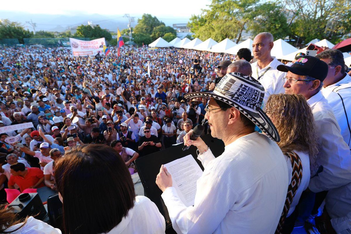 Iván Cepeda Castro tweet media