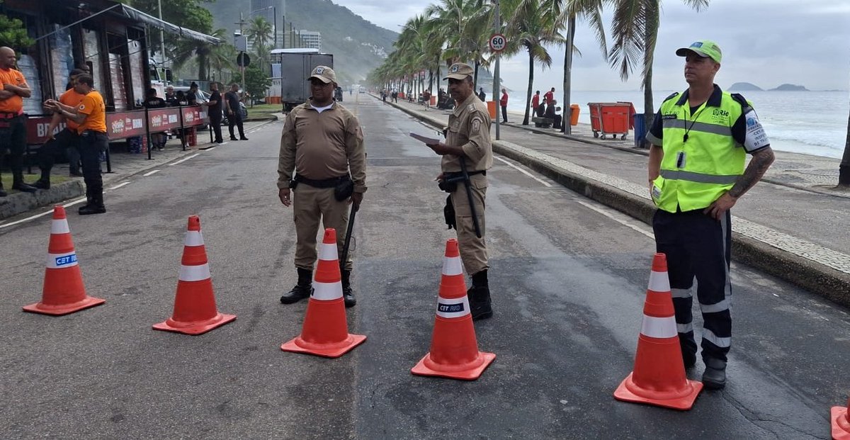 Equipes já a postos para atuar na operação especial dos blocos "Chá da Alice", no Centro, e "Chama Gente", em São Conrado, neste sábado (24/01).

#Carnaval #guardamunicipal
#RiodeJaneiro