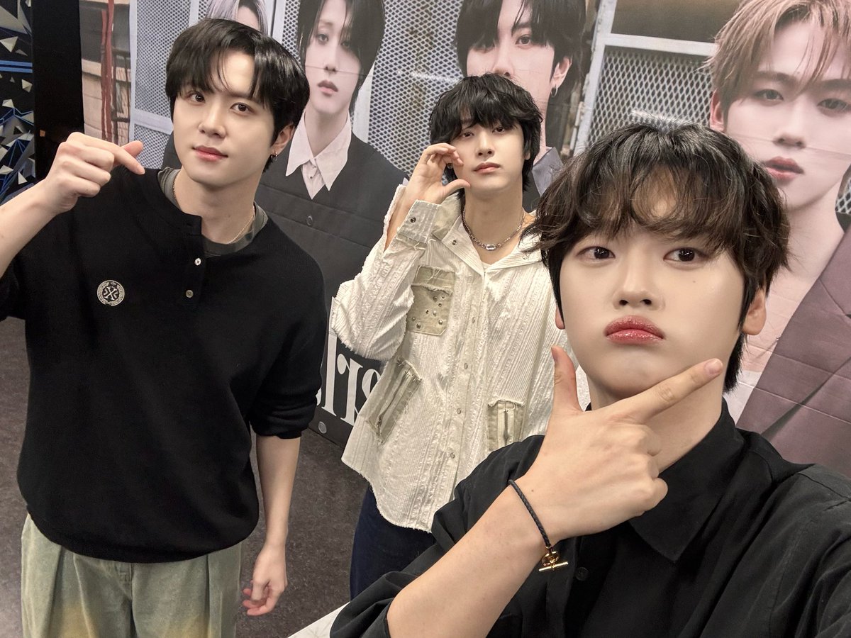 WEi_Official_JP's tweet photo. Tokyo Day 9🌟

#위아이 #WEi 
#Wonderland #HOME https://t.co/LI1bwJ6p5x