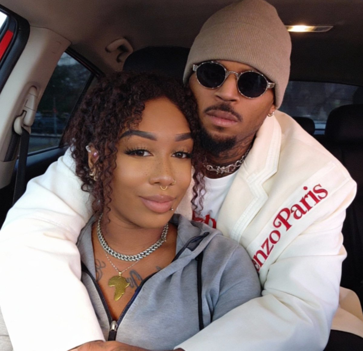 Yielando tweet media