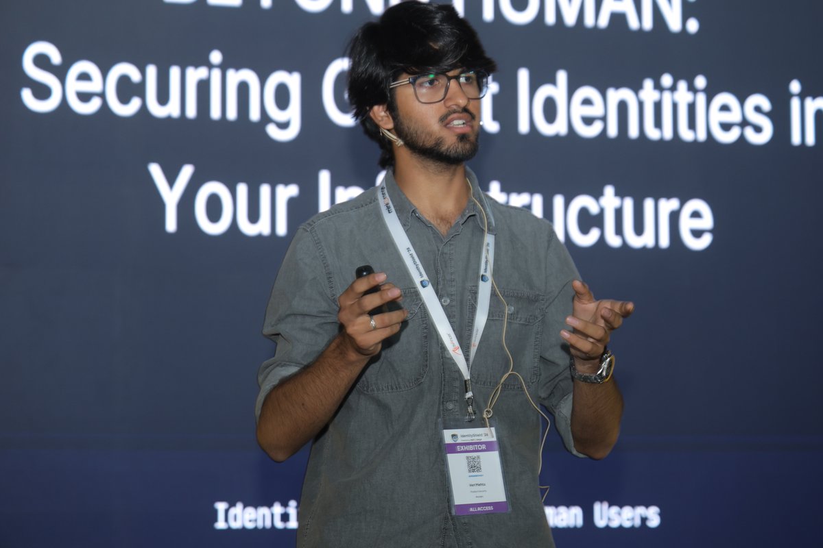 Het Mehta tweet media