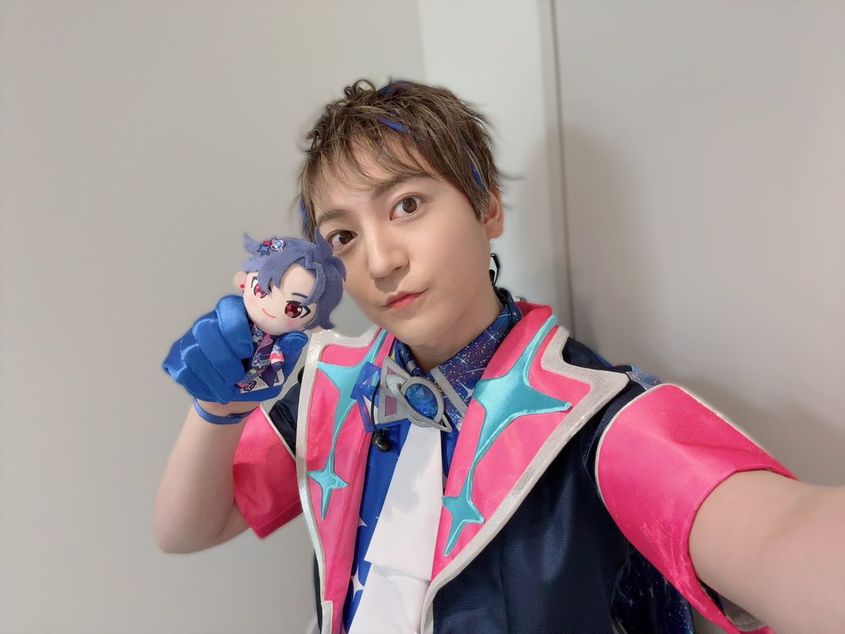 #プリプリライブ
 昼、夜公演共にありがとうございました！✨🙇‍♂️✨
プリ⭐︎チャンのみなさんとのMCも楽しかったですし、Piece Of Dream、ココロ•アストロノーツも全力でパフォーマンスできて嬉しかったです！🚀✨みなさんの近くで歌うことができて、笑顔をみれてhappy😍

七浦すばる役小林竜之