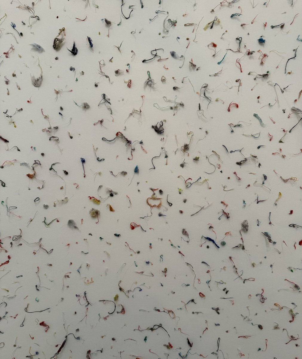 中島 基文 個展
『鳥は石』
本日もお越しいただき誠に
ありがとうございました◎
展示は25日（日）が最終日となります。（19時まで）
どうぞよろしくお願いいたします◎