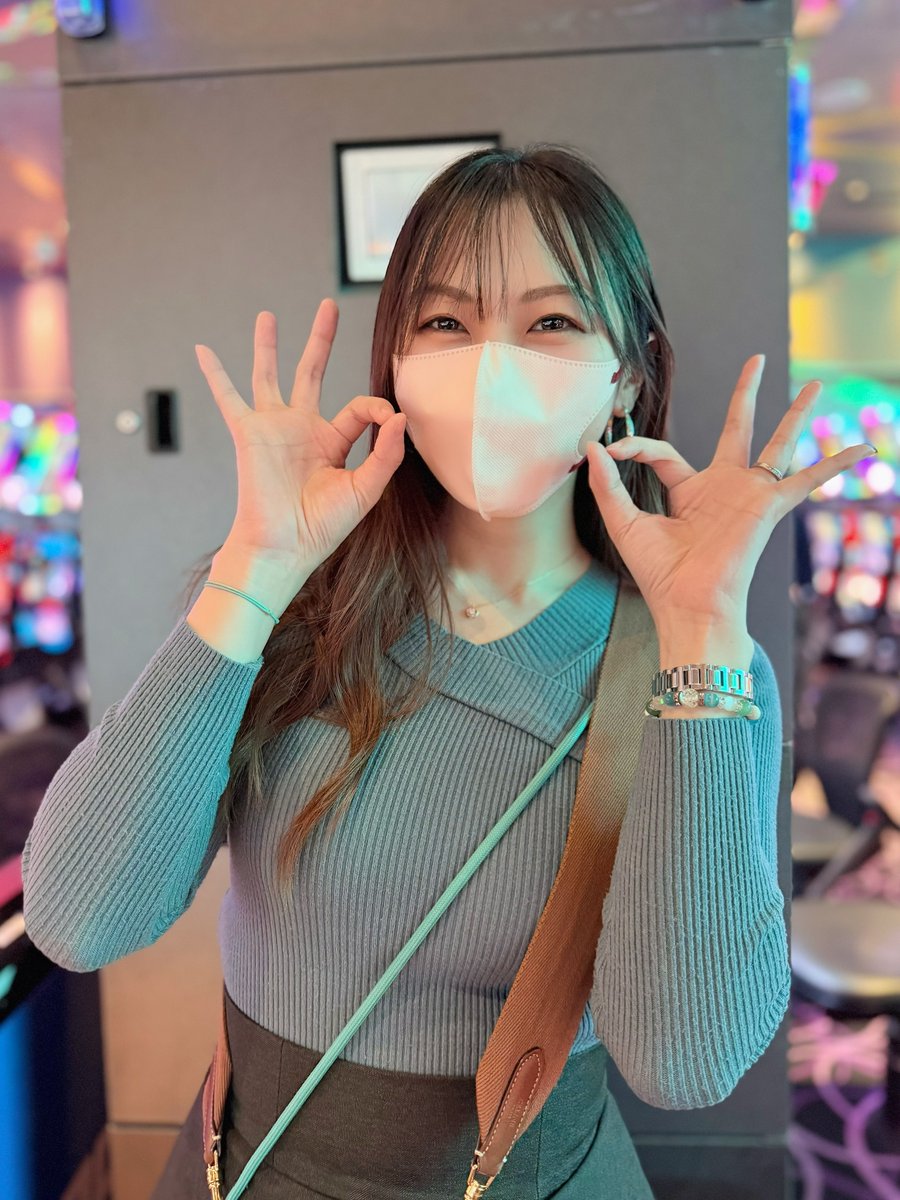 今日のみさおちゃん💡 今日も喰種で大苦戦中…シェイクで1kでBIG引い